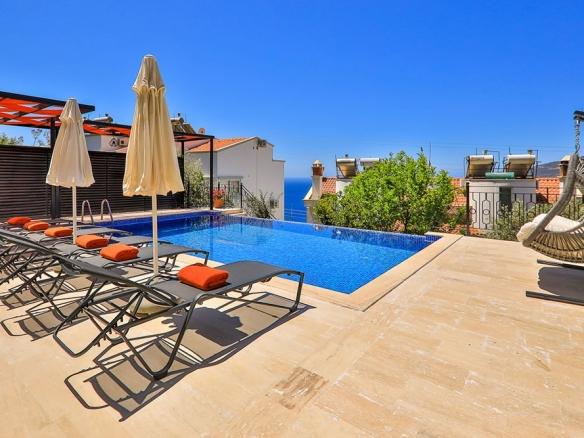 584