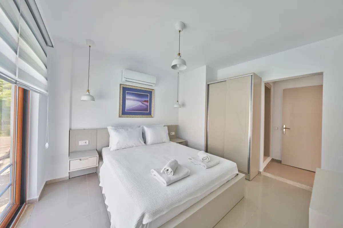 Ref: V1004