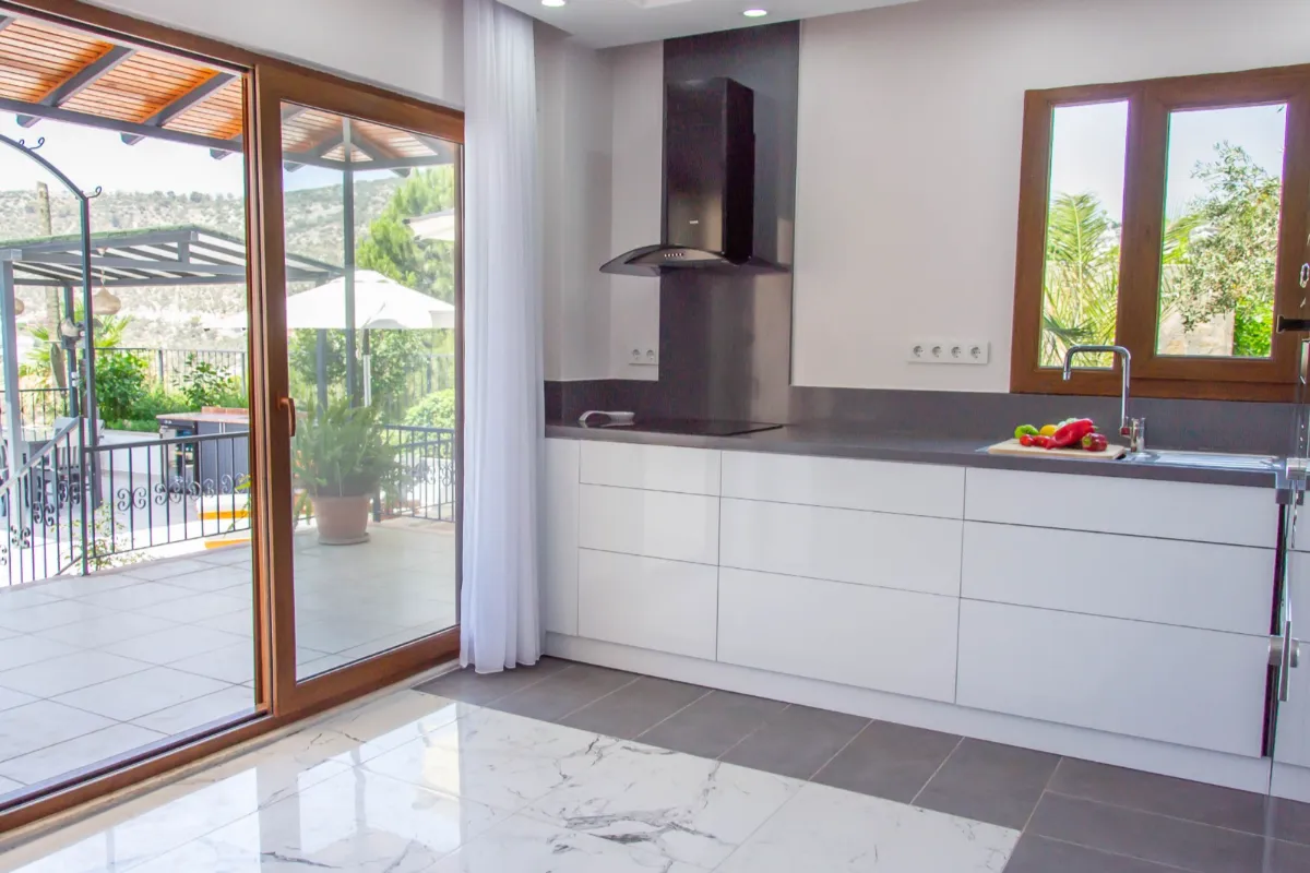 Ref: V1013