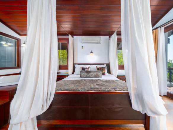 584